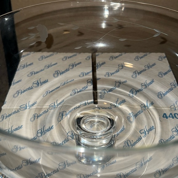 Princess House 440 Handblown Crystal Footed Bowl - Picture 2 of 7